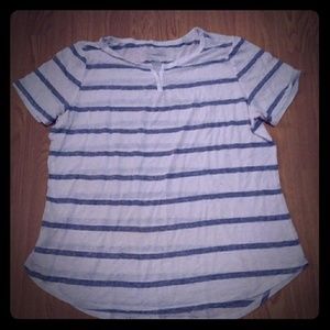 White and black stripped tank top.